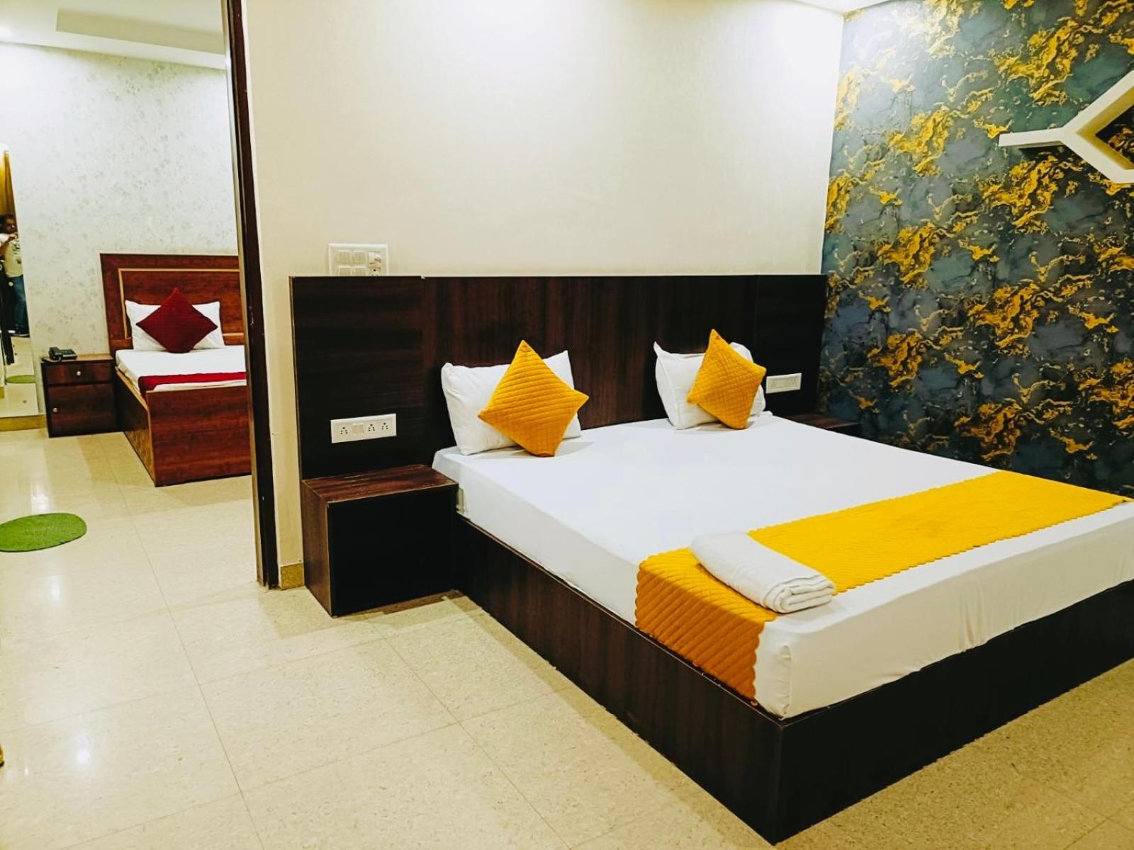 Maison d'hôtes Prime Plaza Ambs Near Igi Airport *